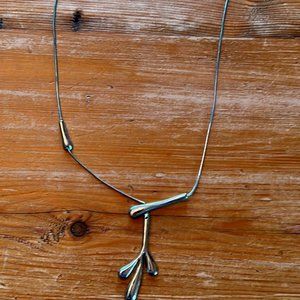 Lariat necklace
